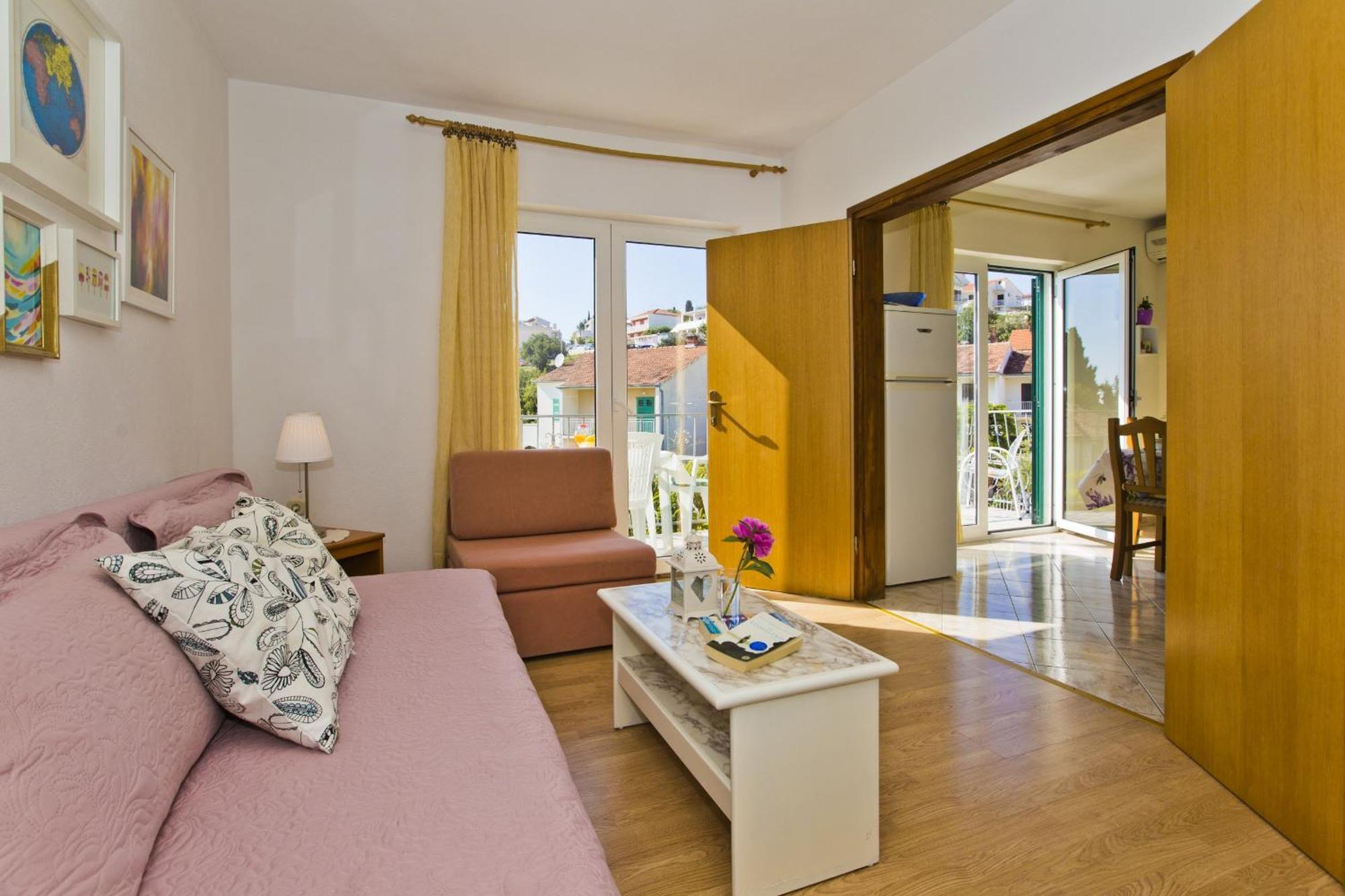 Lina Vrankovic Apartments Hvar Town Exterior photo