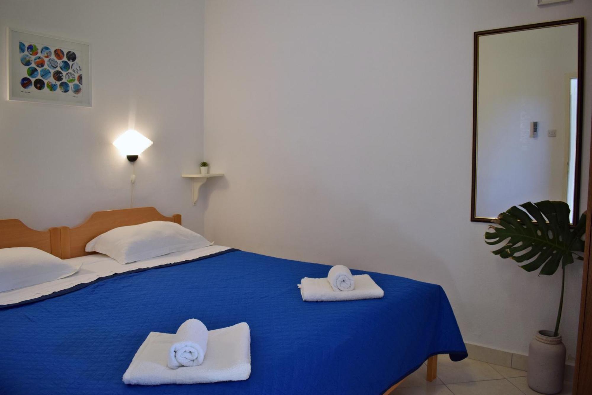 Lina Vrankovic Apartments Hvar Town Exterior photo