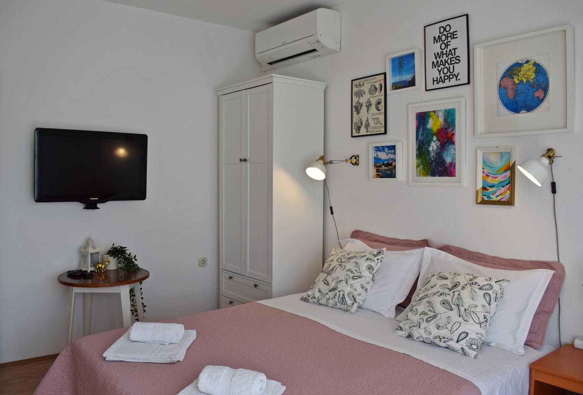 Lina Vrankovic Apartments Hvar Town Exterior photo