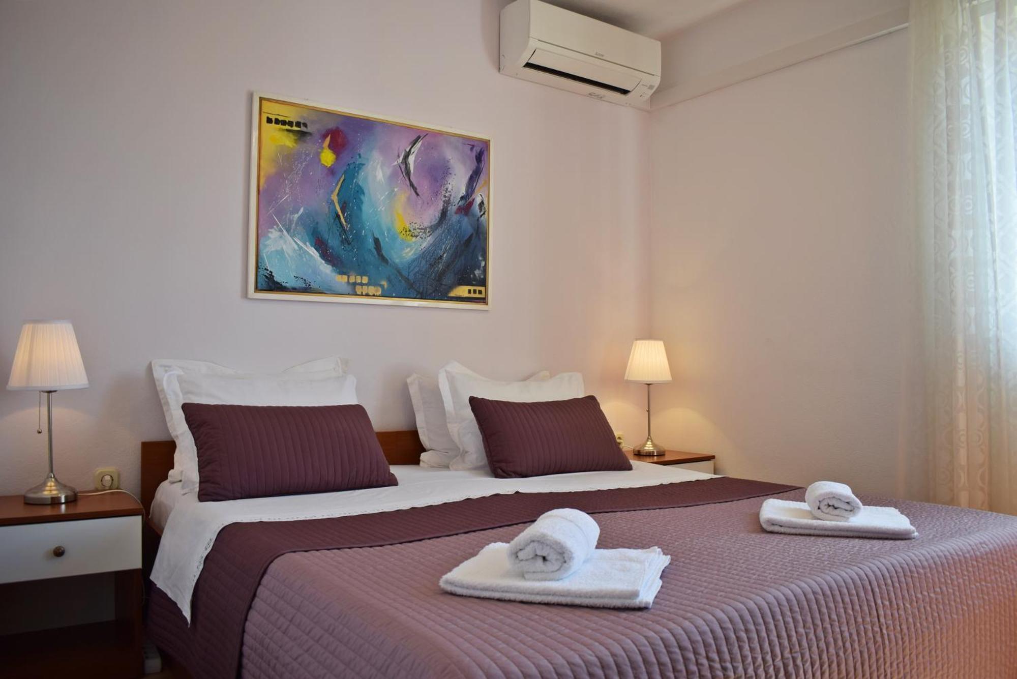 Lina Vrankovic Apartments Hvar Town Exterior photo