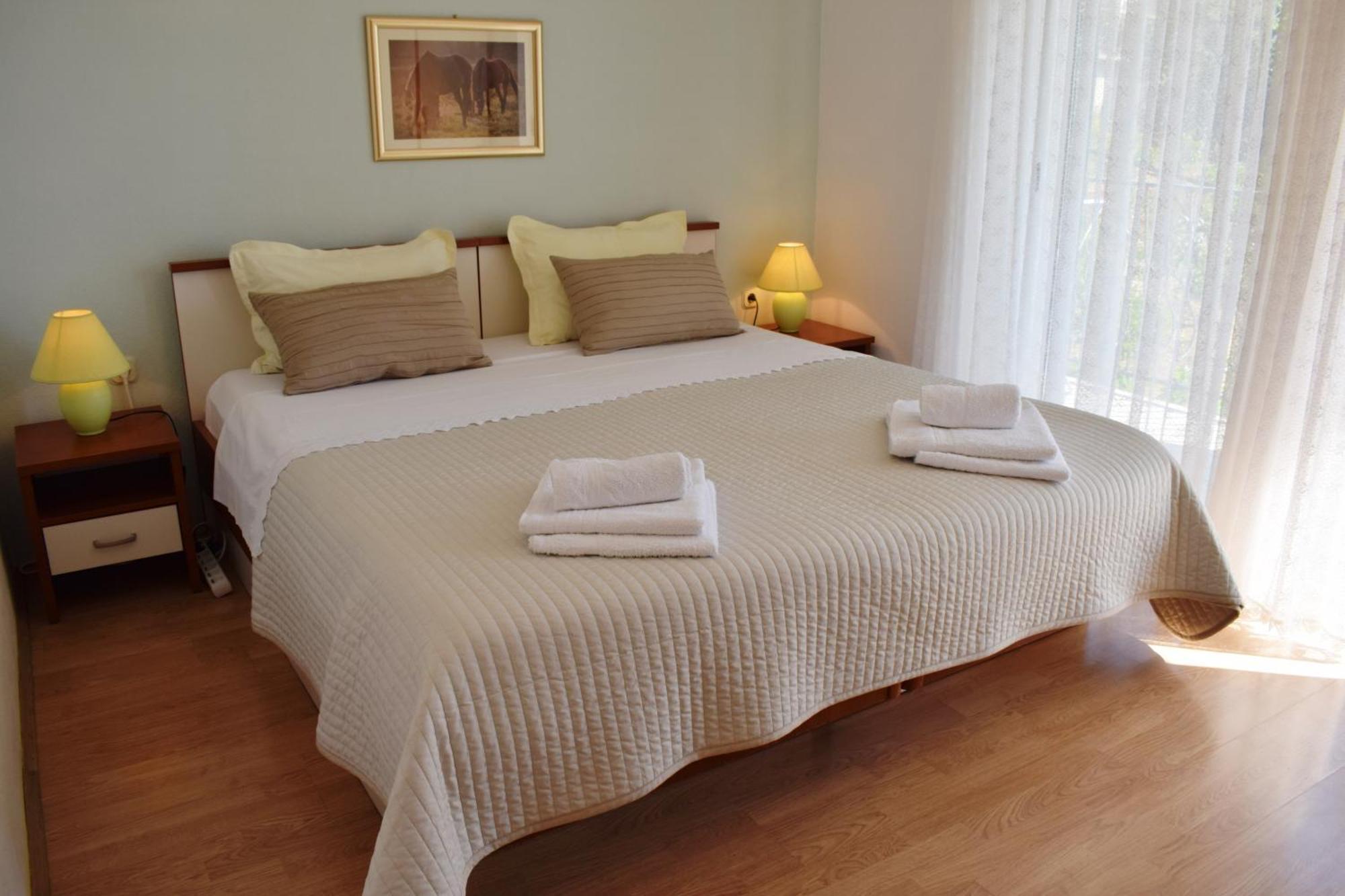 Lina Vrankovic Apartments Hvar Town Exterior photo